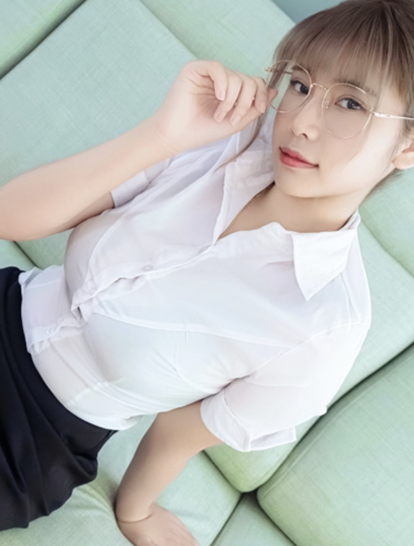 亞洲美女圖鑑：愛麗絲