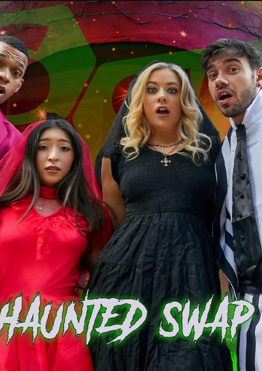 River Lynn And Amber Summer The Haunted House Of Swap EU_US-SisSwap_23_10_29_River_Lynn_And_Amber_Summer_The_Haunted_House_Of_Swap