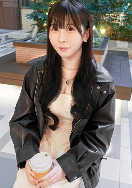 我是陰鬱型女孩。擁有男人喜歡的身體的G罩杯頂級晚餐女子登場！豐滿的胸部和充滿彈性的翹臀，讓費洛蒙全面綻放！這個讓無數男人精疲力盡的女子，將全力以赴地多次達到高潮！ 【初拍攝】通過網絡應徵AV → AV體驗拍攝 2418